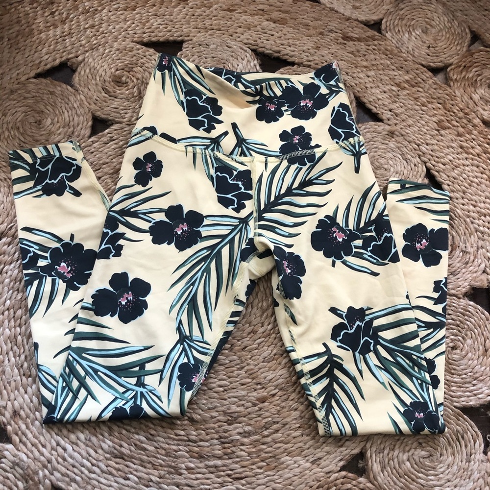 Beyond Yoga Workout Leggings